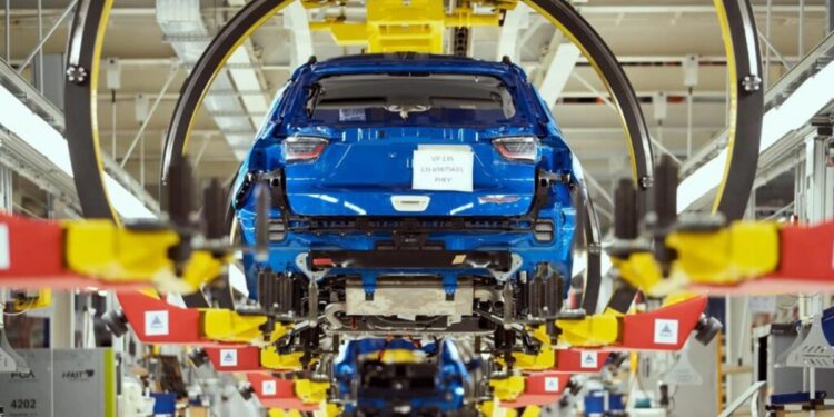 La industria automotriz, con el freno de mano puesto