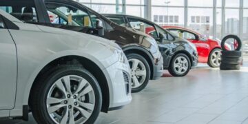 Caen las ventas y se acumulan los 0 km: el stock ya equivale a casi tres meses de mercado