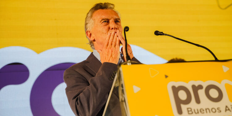 Antes de viajar a Mendoza, Macri dijo que Milei «se ve como un profeta» y le respondió a Menem con ironía