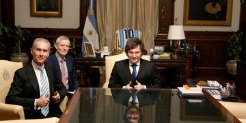 Milei hiperactivo: viernes de rosca febril en la Rosada y próximo viaje a Washington para el 4 de Julio