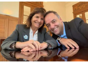 La ofensiva de Bullrich contra Adorni traccionó al Congreso: piden sesión especial para el 14 de mayo