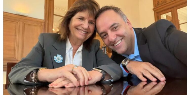 La ofensiva de Bullrich contra Adorni traccionó al Congreso: piden sesión especial para el 14 de mayo