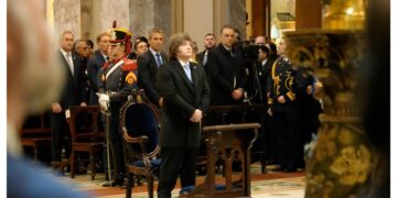 Milei bajó el tono en el Tedeum pero las internas quedaron a la vista con Bullrich, Villarruel y Caputo