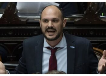 Del Uber a la casa de 300 mil dólares: denuncian por enriquecimiento a un diputado de LLA