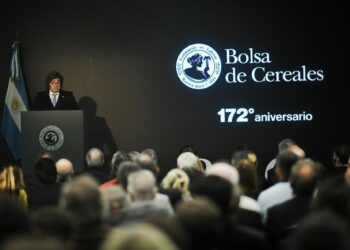 Entre promesas y anuncios, Milei condicionó nuevas bajas de retenciones a su continuidad en el poder