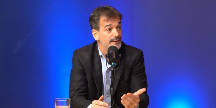 Galmarini: «Si el superávit significa matar a la mitad de los argentinos, no estoy de acuerdo»