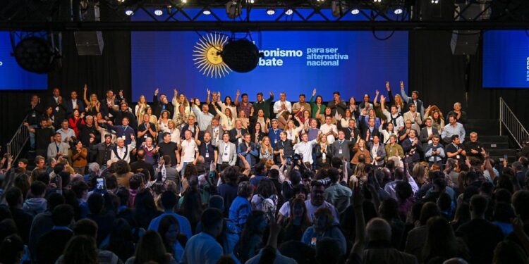 Peronismo Federal versión 2026, un intento para reunir átomos sueltos sin hablar de candidatos