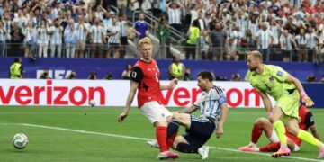Argentina volvió a ganar y es puntera de su grupo en el Mundial