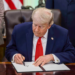 Donald Trump adelantó que este domingo se firmará la paz con Irán