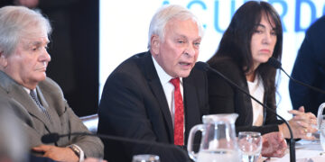 Senado: el peronismo embistió contra el juez que avaló la reforma laboral