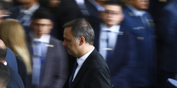 La oposición junta voluntades para derogar el “blindaje” fiscal y llevar a Adorni al Senado