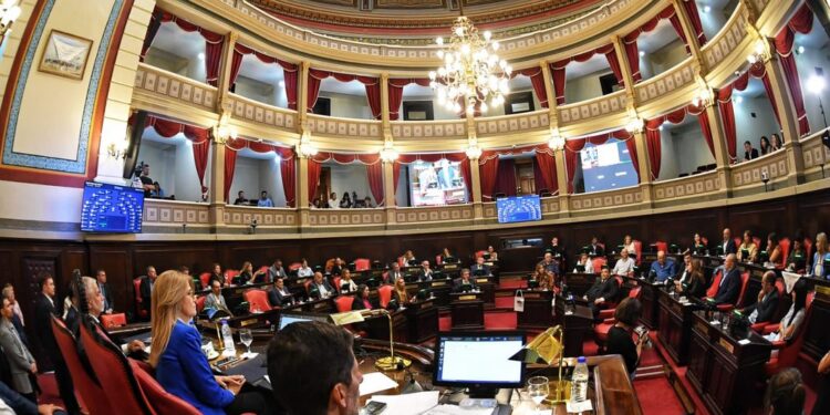 El Senado bonaerense llega a Junio destrabado por una negociación que cerró el Frente Renovador