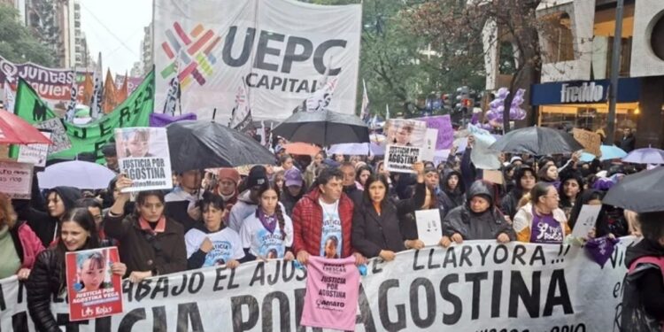 Los abuelos de Agostina Vega marcharon en Córdoba