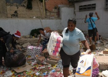 Registran saqueos en La Guaira tras el doble sismo y elevan la cifra de muertos