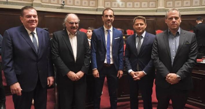 El PRO se distancia de LLA en el Senado bonaerense e incomoda los planes de Macri