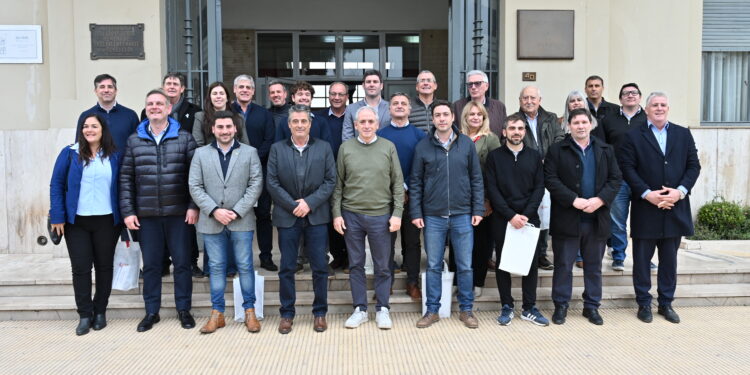 Foro de Intendentes en Lobos: crece la preocupación por las finanzas municipales