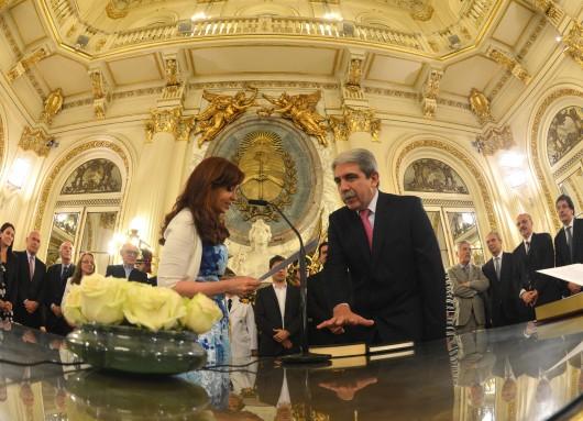 El 18 de diciembre de 2014 Cristina le tomó juramento a Aníbal Fernández en el Salón Blanco de Casa de Gobierno como nuevo secretario General de la Presidencia,
