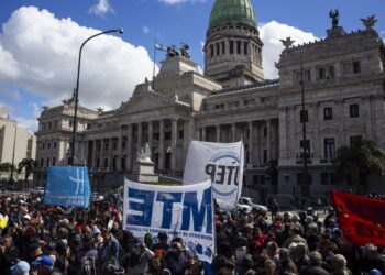 Punto de partida y articulación: La CGT, las CTA y la UTEP marcharán junto a los jubilados