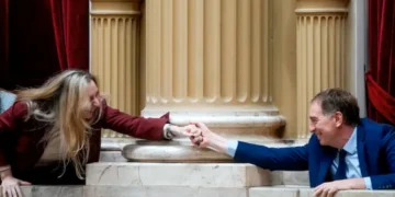 La batalla por PBA: el avance de Santilli desafía la estructura capilar de Pareja
