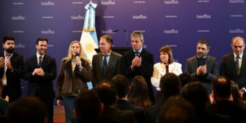Se termina el Mundial y Santilli afronta un Congreso esquivo: trabas e interna con Bullrich