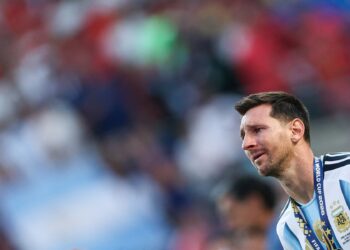 Milei off side: descarta el feriado y se deshilacha el homenaje a la Selección