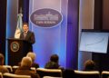 El gobierno se muestra hiperactivo y continúa con la caza de votos para aprobar la reforma electoral
