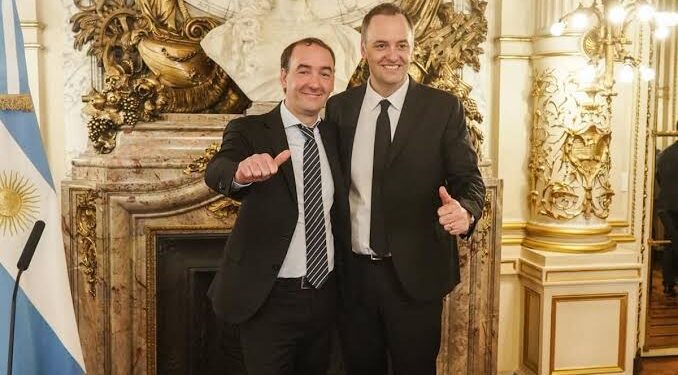 El hermano de Adorni tendrá que presentar su declaración jurada