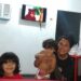 Una familia argentina perdió todo en el sismo y caminó 40 kilómetros hasta Caracas para pedir ayuda