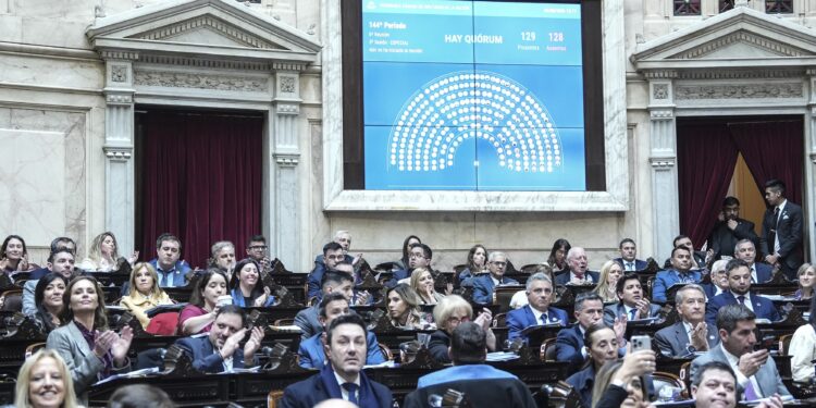 Diputados: la sesión arrancó con una ofensiva opositora por el endeudamiento