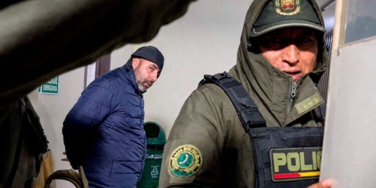 Cárcel sin límite, dinero incautado y llanto: las primeras horas de Cerimedo preso en Bolivia