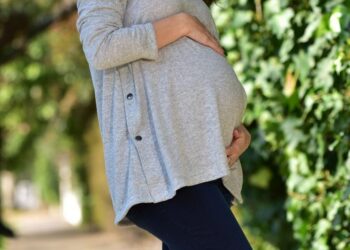 Milei sobre el cuerpo de la mujeres