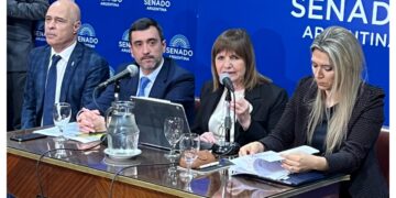 Bullrich presentó la reforma de la Ley de Tierras con un techo del 25% de extranjerización