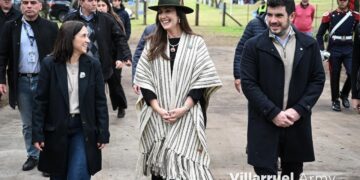 La UCR bonaerense mira con sorpresa el encuentro entre Villarruel y Chiarella