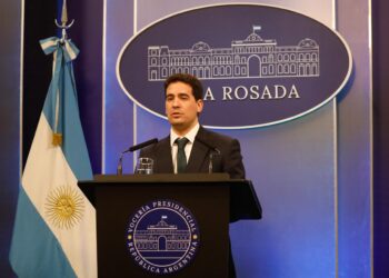 Ravier recomendó escuchar a Milei sobre la mora y dijo que «lo de los televisores fue un ejemplo»