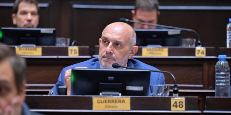 Guerrera pone a Massa en la carrera de 2027: “Es el indicado para revertir lo que deje Milei”