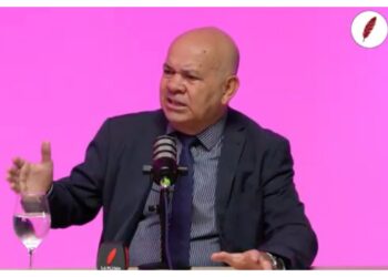 Aldo Leiva: «El gobierno nacional extorsiona o coimea para conseguir los votos»