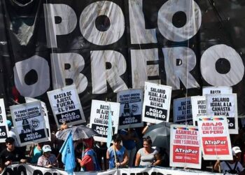 Marcha de la Bronca contra el Gobierno de Milei