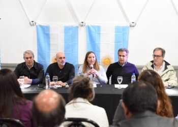 El FR fortalece su armado en Provincia y Guerrera acelera la instalación de Massa para 2027