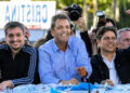 Máximo Kirchner, Sergio Massa y Axel Kicillof en campaña (Foto: archivo)