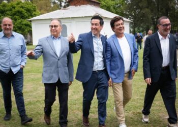 Leo Nardini en la presentación de los JAUR (Juegos Argentinos Urbanos) junto a Fernando Espinoza, Alberto Descalzo, Pablo Garate y Luis Vivona
