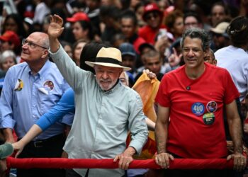 Lula cerró su campaña en San Pablo: «Lo destruyeron todo, y nosotros lo reconstruimos»