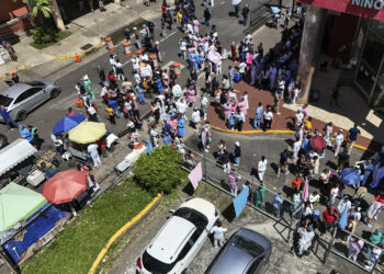 Un terremoto de 7,6 sacudió Panamá y hay alerta de tsunami