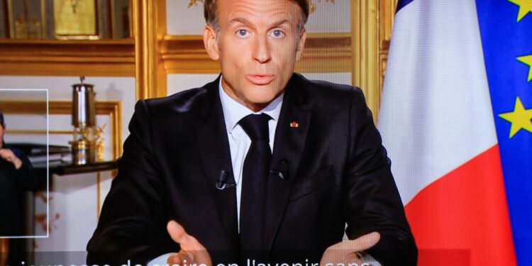 En medio del estallido social, Macron condenó los disturbios en Francia: “Nada justifica»