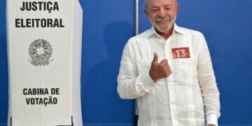 Lula calificó de “mentiroso” a Bolsonaro ante el balotaje en Brasil