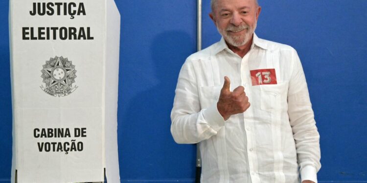 Lula calificó de “mentiroso” a Bolsonaro ante el balotaje en Brasil