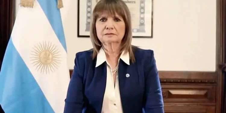 Bullrich refuerza su candidatura: dice que jugará con o sin Milei