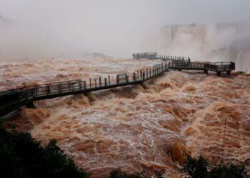 El Niño pone en alerta al Litoral: hay evacuados por crecida de los ríos Paraná y Uruguay