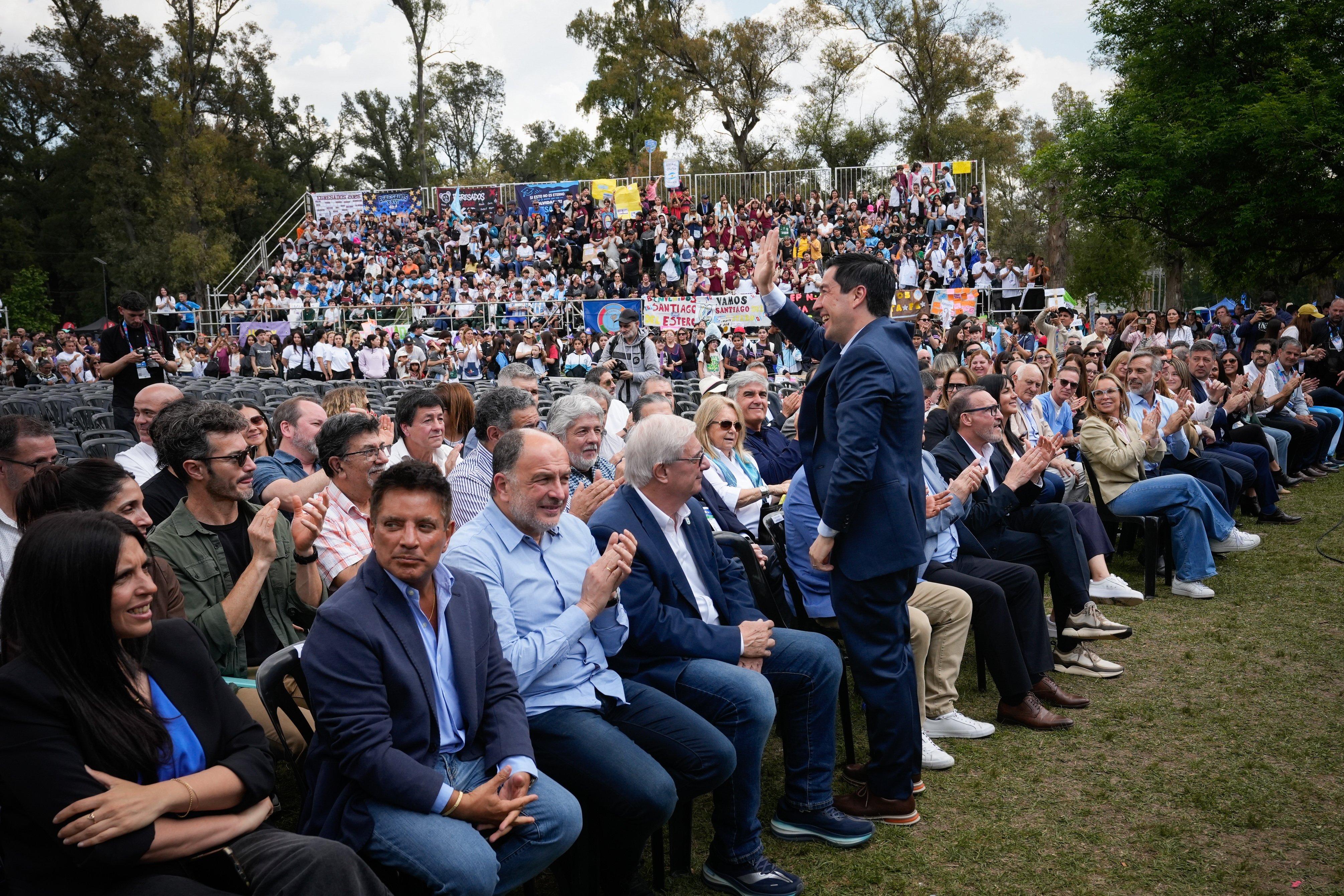 Leo Nardini en la presentación de los JAUR (Juegos Argentinos Urbanos)