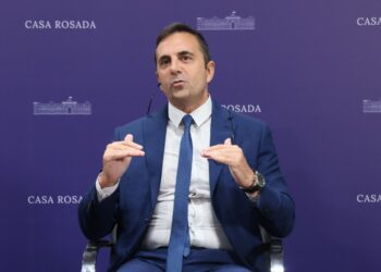 Trabajar precarizado por elección, el relato que trata de imponer el Gobierno