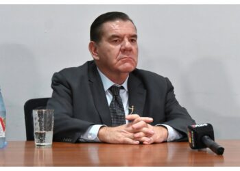 Montenegro deja su banca en el Senado y vuelve a la intendencia de Mar del Plata